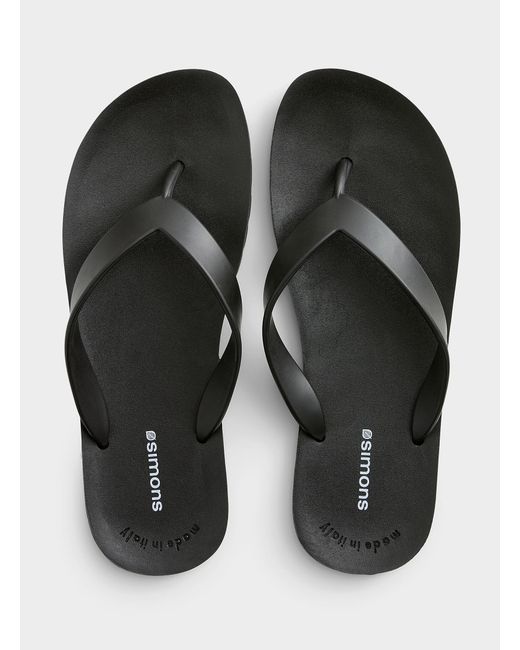 Simon's Black Minimalist Flip for men