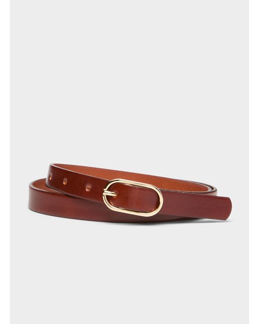 Simon's Brown Oval