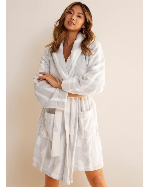 DKNY Zigzag Pattern Polar Fleece Robe in Natural Lyst