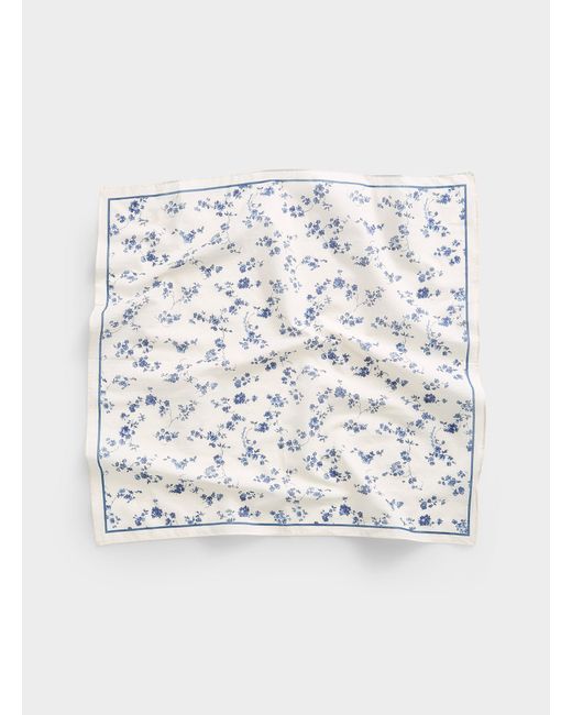 Simon's White Blue