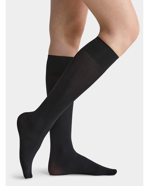 Simon's Black Solid Opaque Knee