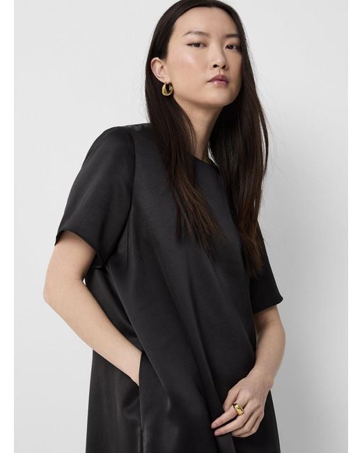 Contemporaine Black Satiny T