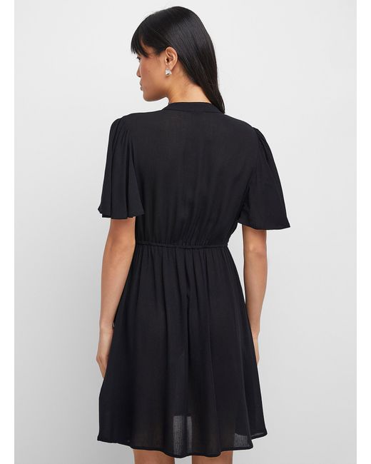 Icône Black Crinkled Texture Flared Mini Dress