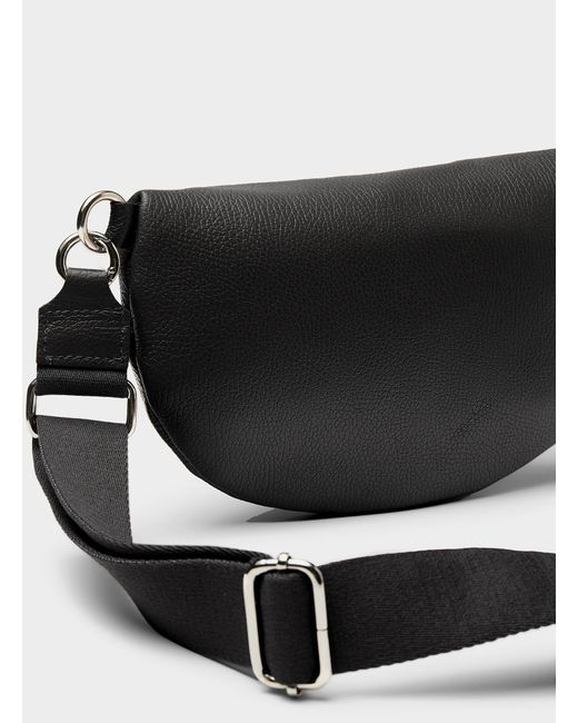 Simon's Black Metallic