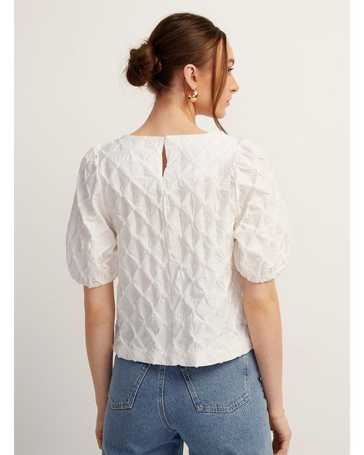 Icône Natural Short Puff Sleeves Textured Blouse