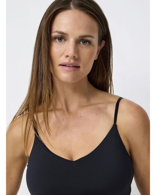 I.FIV5 Blue V-neck Support Tank Low-impact Support (women, Black, Large)