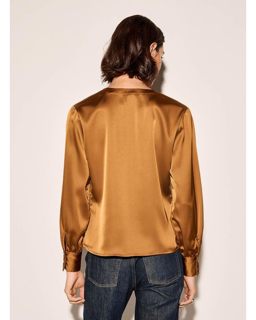 Icône Blue Ruffled Collar Double