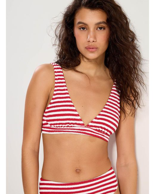 Simon's Red Ruffle