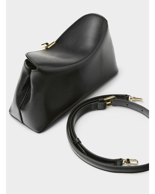 Totême  T-lock Leather Pouch (women, Black, One Size)