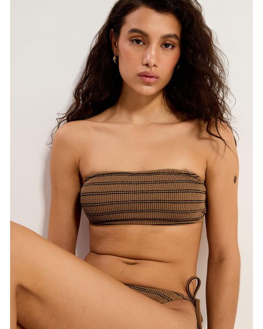 Simon's Brown Ruffle