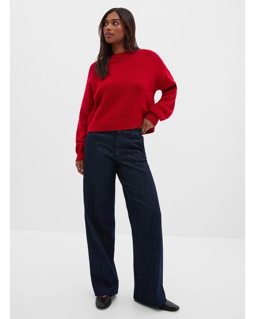 Contemporaine Red Solid Dark
