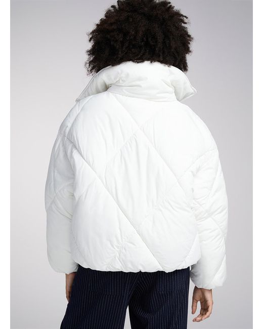 ONLY Large Diamond Pattern Quilted Jacket in White Lyst
