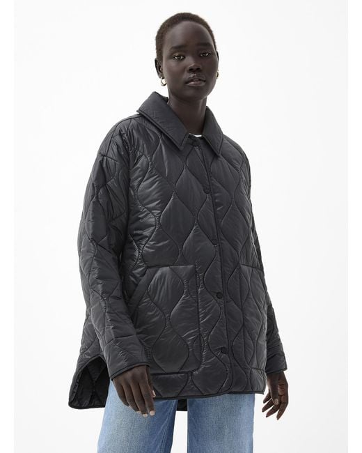 Lolë Black Wavy Forms Quilted 3/4