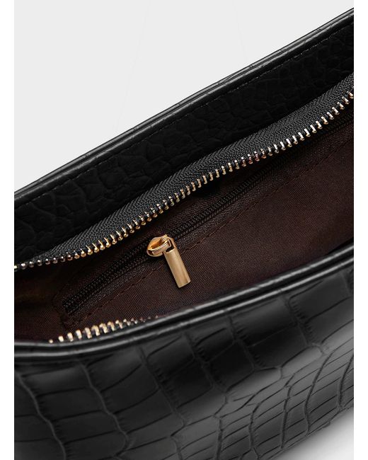 Simon's Black Solid Croc Baguette Bag