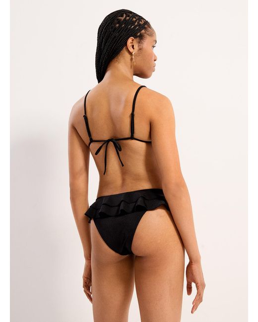 Simon's Black Tiered