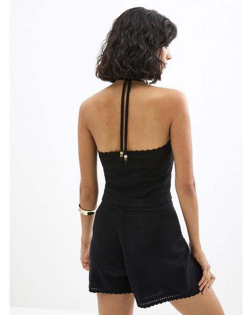 Simon's Black Scalloped