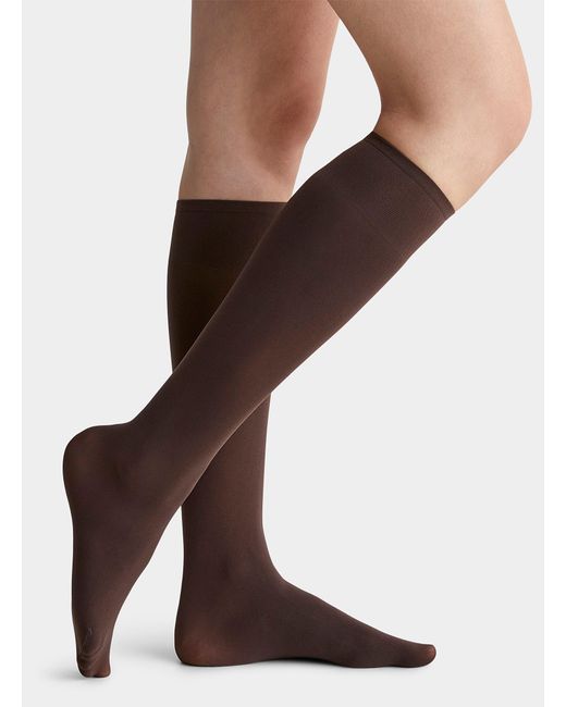 Simon's Brown Solid Opaque Knee