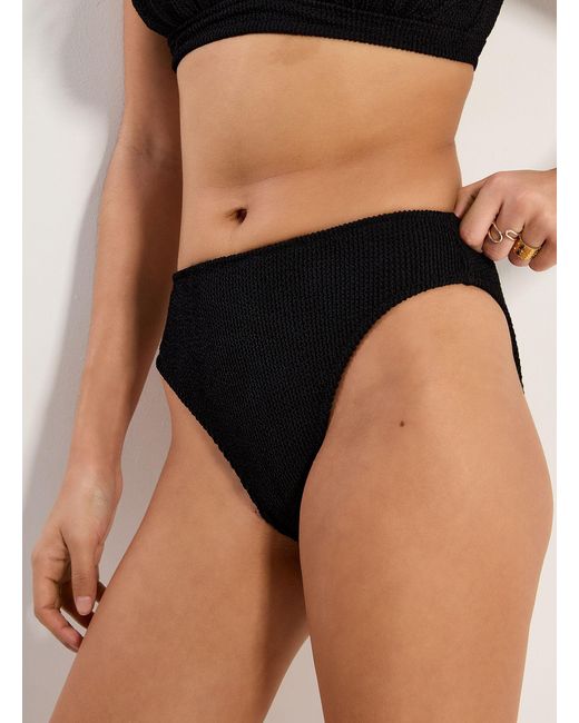 Simon's Black Ruffle Texture High