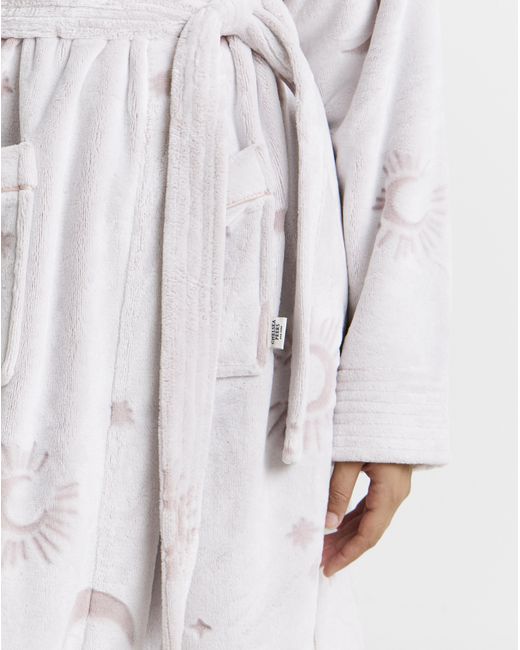 Chelsea Peers White Fleece Dressing Gown