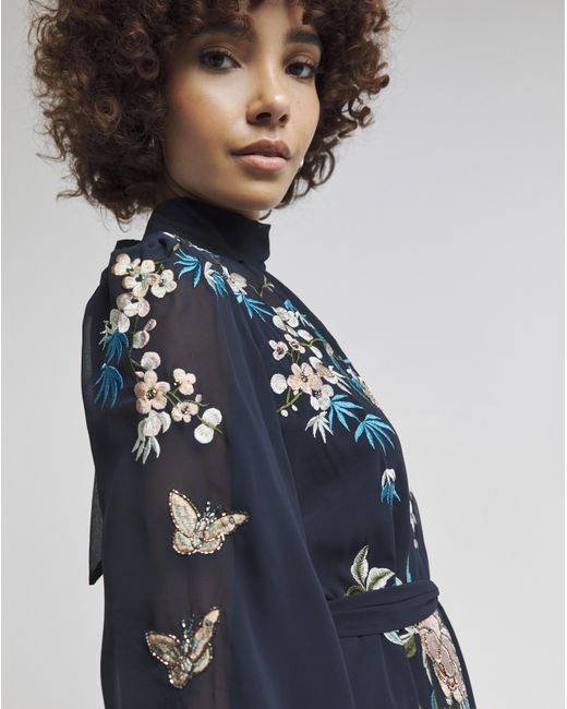 Hope & Ivy Blue Reine Midaxi Dress