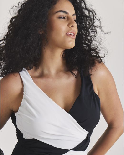 MAGISCULPT Multicolor Illusion Swimsuit