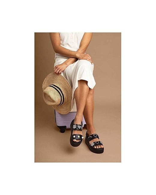 CROCSTM Black Brooklyn 4U Wedge