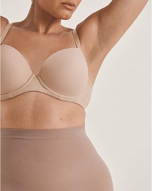 Spanx Natural Everyday Seamless Short Cafeaulait