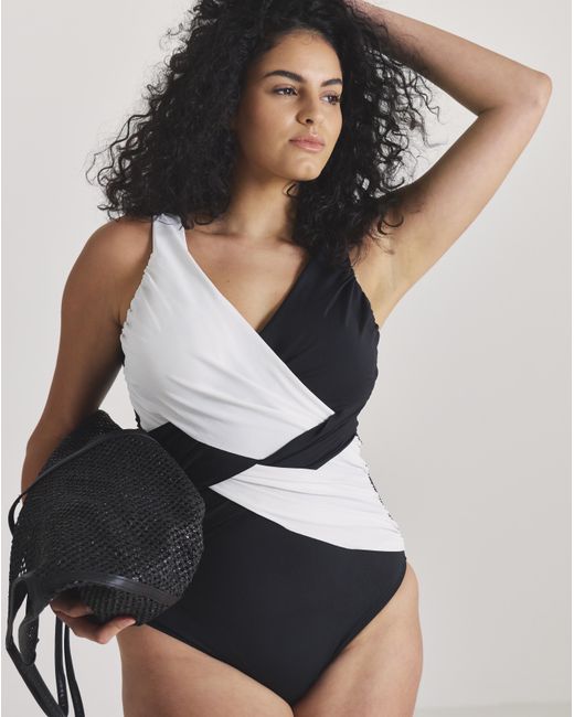 MAGISCULPT Multicolor Illusion Swimsuit