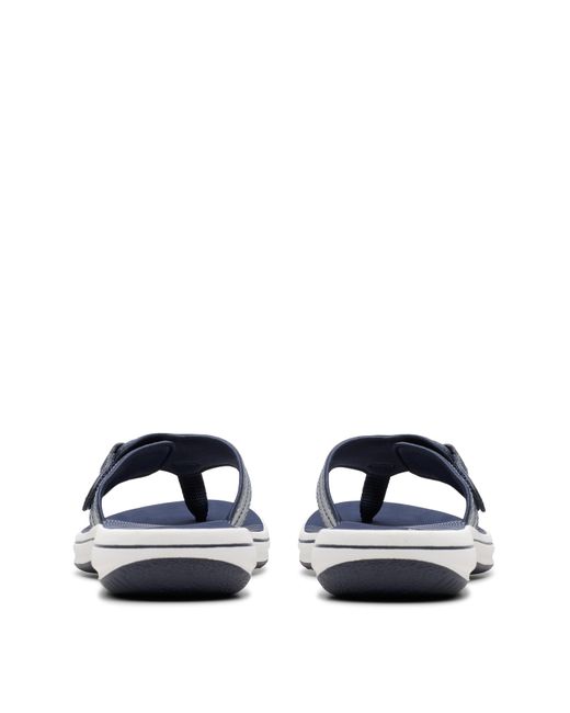 Clarks White Cloudsteppers Sandal D Fit