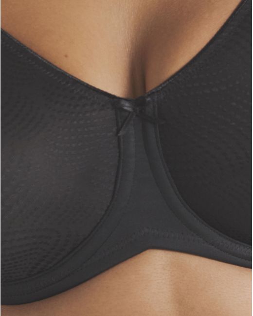 Triumph Black Essential Minimiser Bra