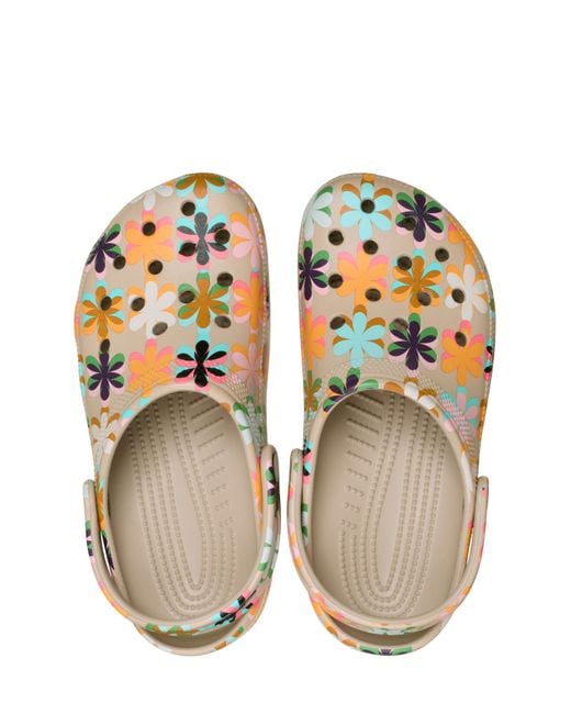 CROCSTM White Classic Retro Summer Clog