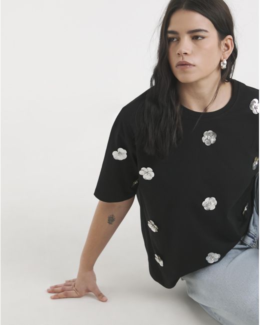 Simply Be Black Embellished Flower Tee