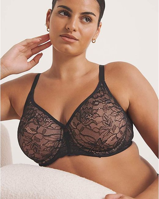 Triumph Black Amourette Charm Minimiser
