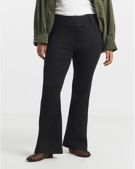 Simply Be White Flared Pull On Jeggings