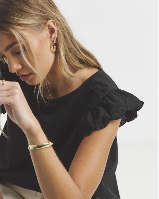 Simply Be Black Broderie Frill Sleeve Top With Tie