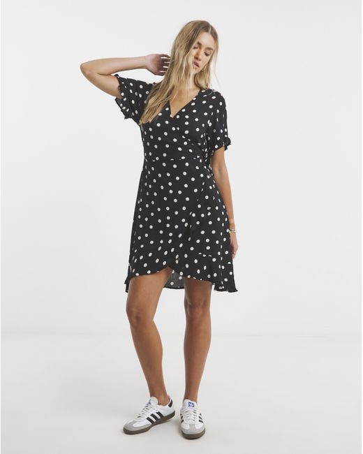 Simply Be Black Crinkle Wrap Front Skater Dress