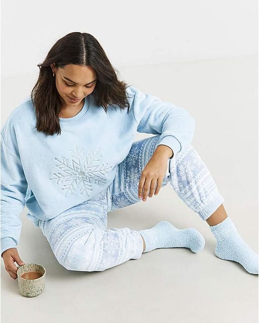 Pretty Secrets Blue Pj Set & Fluffy Socks