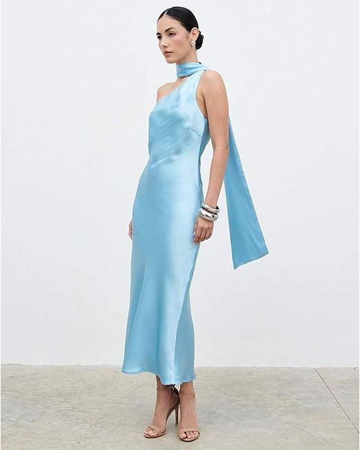 Pretty Lavish Blue Sheree