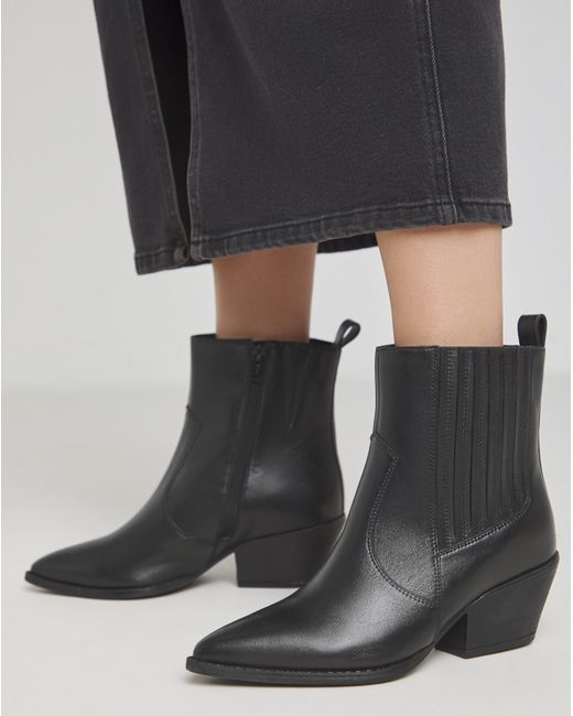 Simply Be Black Pointed Chelsea Western Boots Exwide