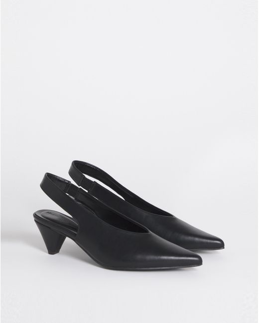 Heavenly Soles Black Slingback Pointed Toe Heels Wide