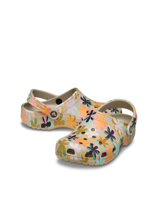 CROCSTM White Classic Retro Summer Clog