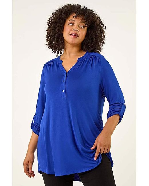 Roman Curve Blue Buttoned Stretch Top