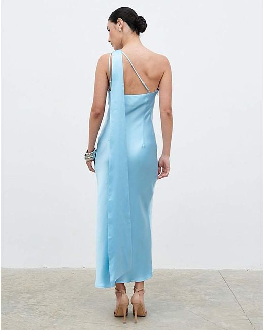 Pretty Lavish Blue Sheree