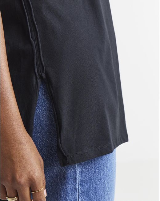Simply Be Black Oversized V Neck T-Shirt