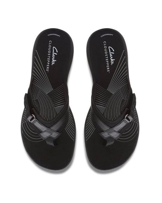 Clarks White Cloudsteppers Sandal D Fit