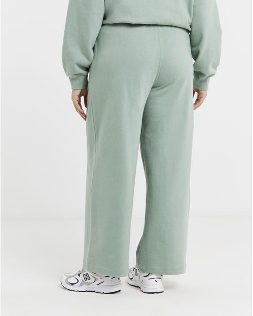 Snowdonia Green Relaxed Joggers