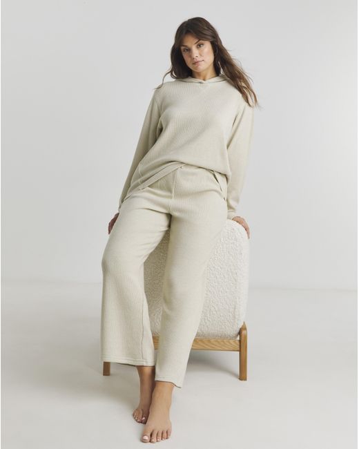 Pretty Secrets Natural Lurex Ribbed Lounge Set