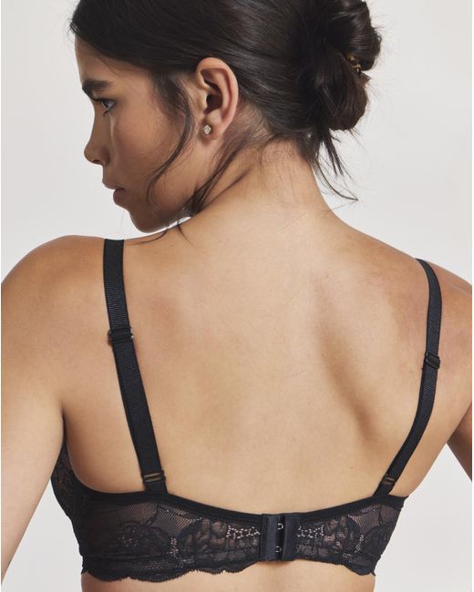 Triumph Black Amourette Charm Minimiser
