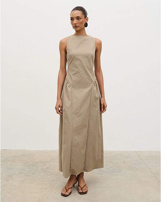 Pretty Lavish Natural Sylvie
