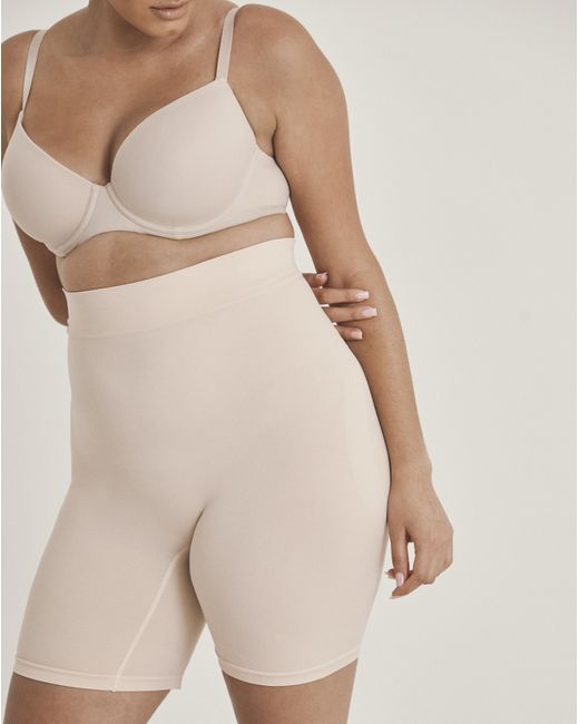 MAGISCULPT Natural Seamfree Shaping Shorts